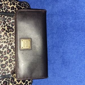 Dooney and Bourke brown smooth leather wallet